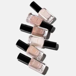 O2M Breathable Nail Enamel
