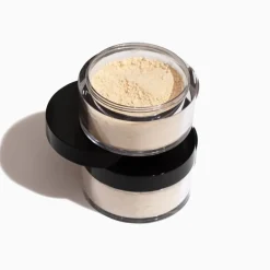 Smoothing and Illuminating Loose Powder