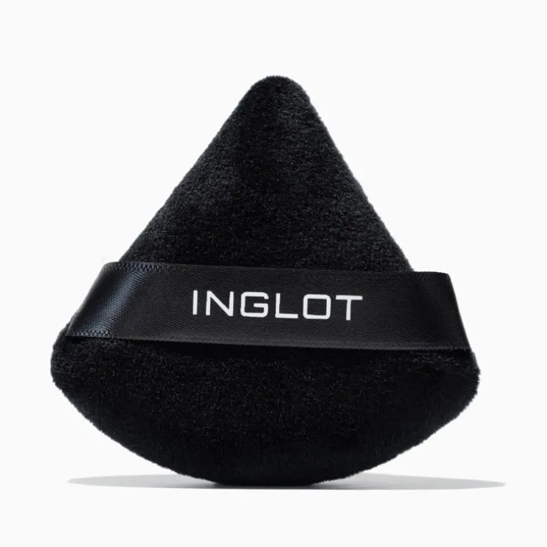 Triangular Makeup Applicator